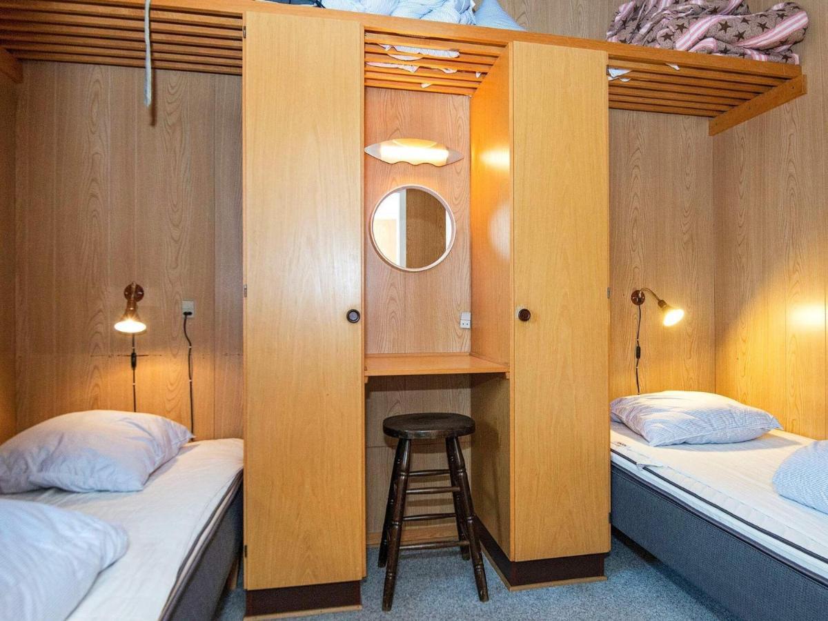 6 Person Holiday Home In Henne Хене Странд Екстериор снимка